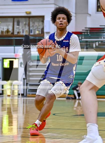 Thumbnail 3 in Illinois vs Wisconsin (Midwest All-Star Challenge) photogallery.