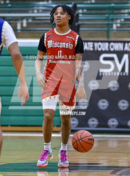 Thumbnail 1 in Illinois vs Wisconsin (Midwest All-Star Challenge) photogallery.