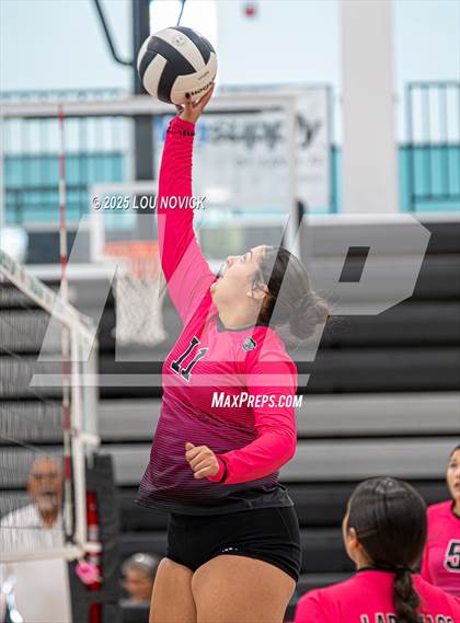 Thumbnail 1 in JV: Manzano @ Capital photogallery.