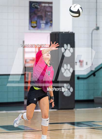 Thumbnail 1 in JV: Manzano @ Capital photogallery.