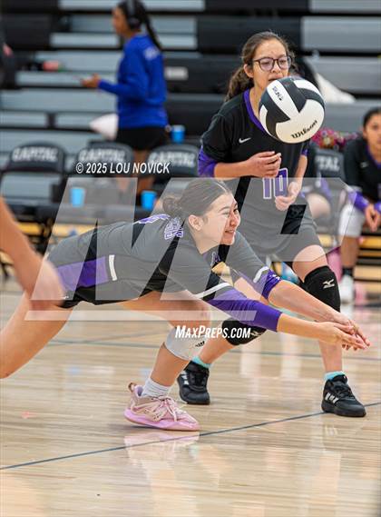 Thumbnail 3 in JV: Manzano @ Capital photogallery.