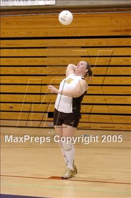 Thumbnail 3 in Yuba City vs. Nevada Union (D1 Section Final) photogallery.