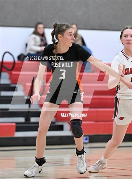 Thumbnail 2 in Roseville vs. Winters (Cardinal Classic) photogallery.