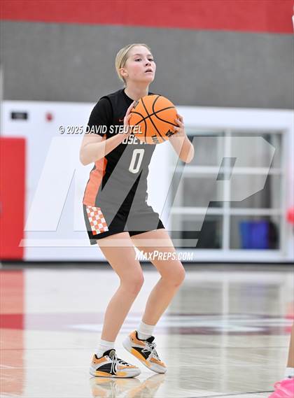 Thumbnail 1 in Roseville vs. Winters (Cardinal Classic) photogallery.