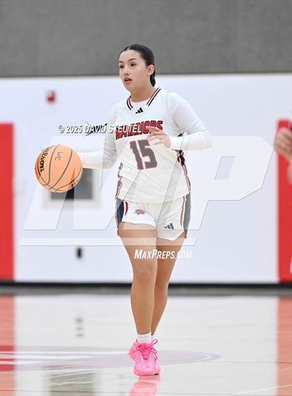 Thumbnail 2 in Roseville vs. Winters (Cardinal Classic) photogallery.