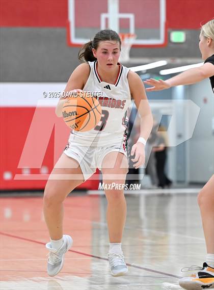 Thumbnail 1 in Roseville vs. Winters (Cardinal Classic) photogallery.