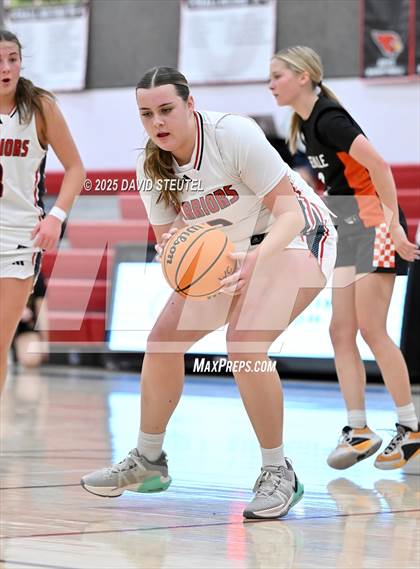 Thumbnail 1 in Roseville vs. Winters (Cardinal Classic) photogallery.