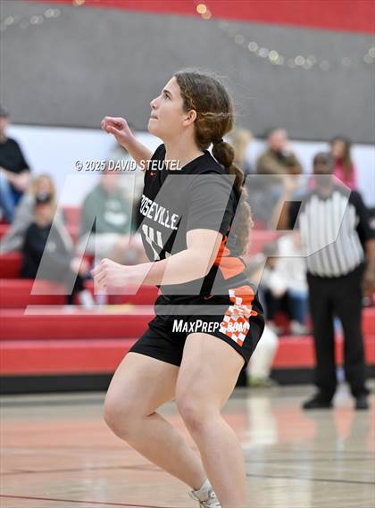 Thumbnail 2 in Roseville vs. Winters (Cardinal Classic) photogallery.