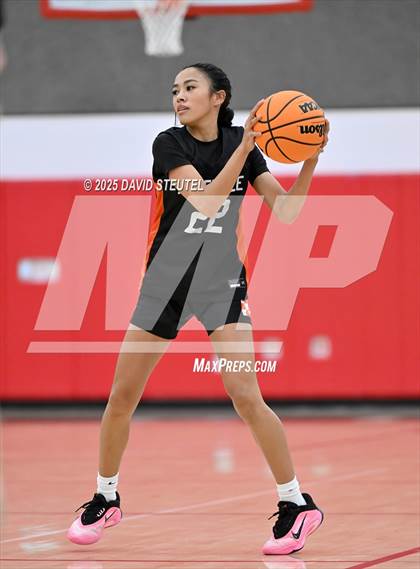 Thumbnail 1 in Roseville vs. Winters (Cardinal Classic) photogallery.