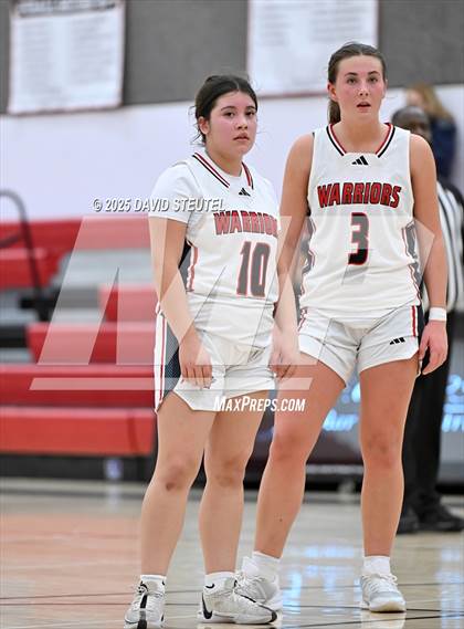 Thumbnail 2 in Roseville vs. Winters (Cardinal Classic) photogallery.