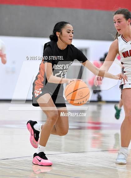 Thumbnail 1 in Roseville vs. Winters (Cardinal Classic) photogallery.