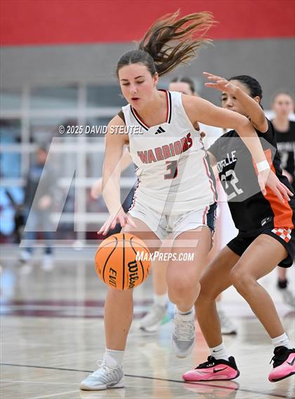 Thumbnail 1 in Roseville vs. Winters (Cardinal Classic) photogallery.