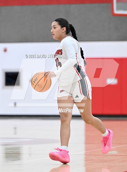 Thumbnail 3 in Roseville vs. Winters (Cardinal Classic) photogallery.