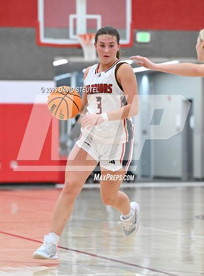 Thumbnail 3 in Roseville vs. Winters (Cardinal Classic) photogallery.