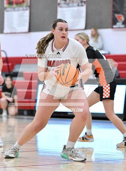 Thumbnail 2 in Roseville vs. Winters (Cardinal Classic) photogallery.