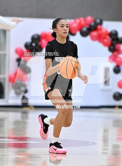 Thumbnail 3 in Roseville vs. Winters (Cardinal Classic) photogallery.