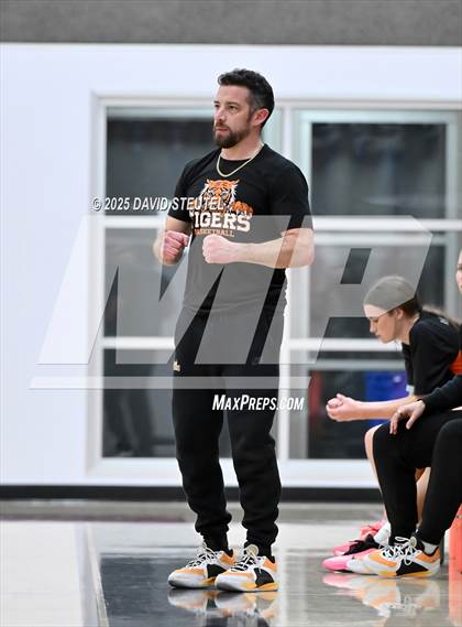 Thumbnail 1 in Roseville vs. Winters (Cardinal Classic) photogallery.