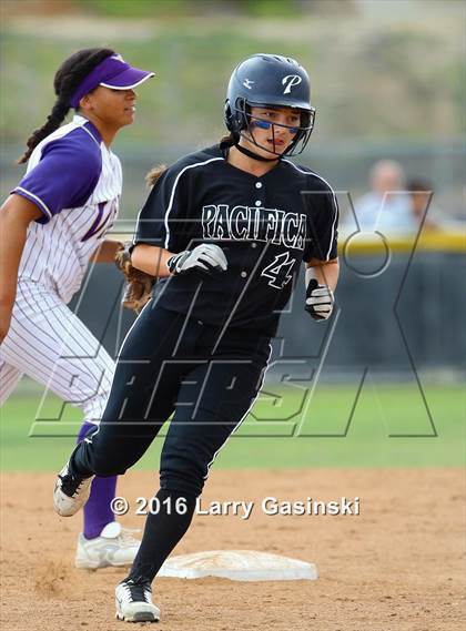Thumbnail 2 in Valencia vs. Pacifica (CIF SS Playoffs) photogallery.