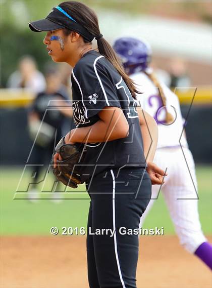 Thumbnail 2 in Valencia vs. Pacifica (CIF SS Playoffs) photogallery.