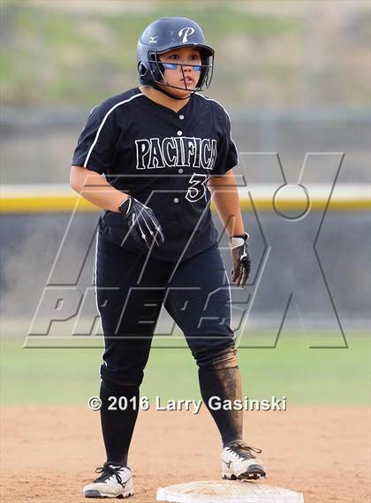 Thumbnail 1 in Valencia vs. Pacifica (CIF SS Playoffs) photogallery.