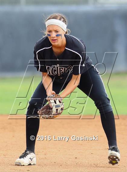 Thumbnail 3 in Valencia vs. Pacifica (CIF SS Playoffs) photogallery.