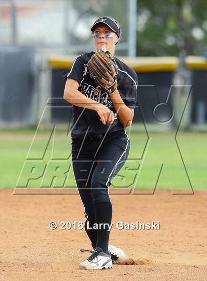 Thumbnail 2 in Valencia vs. Pacifica (CIF SS Playoffs) photogallery.