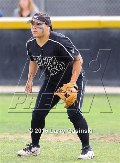 Thumbnail 3 in Valencia vs. Pacifica (CIF SS Playoffs) photogallery.