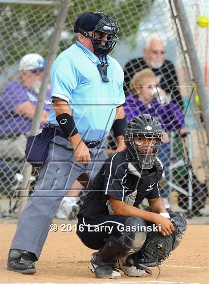 Thumbnail 2 in Valencia vs. Pacifica (CIF SS Playoffs) photogallery.