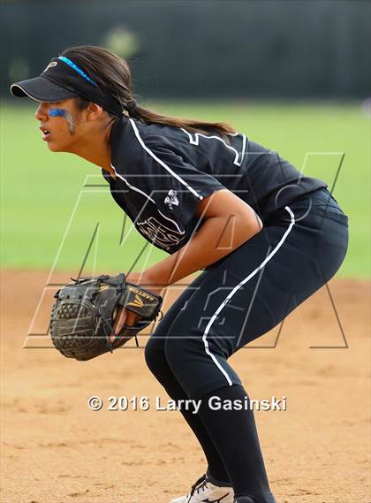 Thumbnail 2 in Valencia vs. Pacifica (CIF SS Playoffs) photogallery.