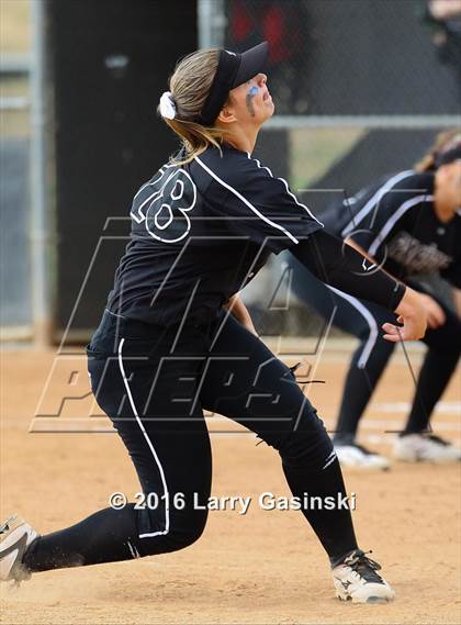 Thumbnail 1 in Valencia vs. Pacifica (CIF SS Playoffs) photogallery.