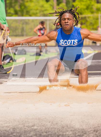 Thumbnail 2 in NCHSAA 3A/4A Sandhills Athletic Conference Championships photogallery.