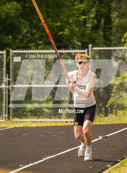 Thumbnail 2 in NCHSAA 3A/4A Sandhills Athletic Conference Championships photogallery.