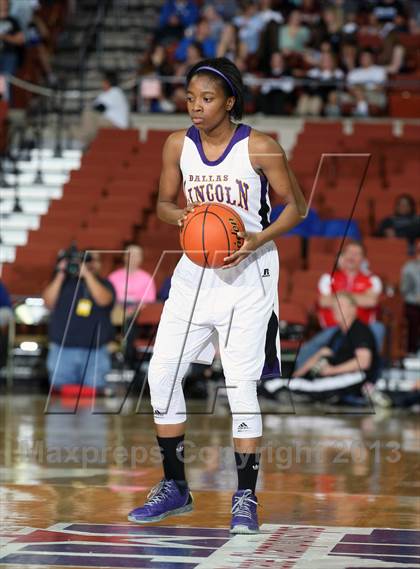 Thumbnail 1 in Lincoln vs. Georgetown (UIL 4A Final) photogallery.