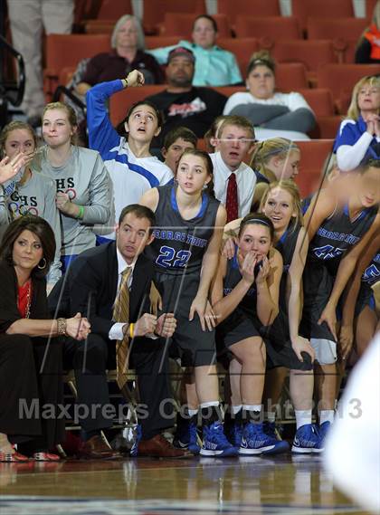 Thumbnail 3 in Lincoln vs. Georgetown (UIL 4A Final) photogallery.