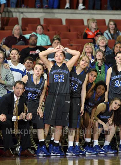 Thumbnail 1 in Lincoln vs. Georgetown (UIL 4A Final) photogallery.