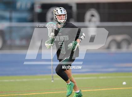 Thumbnail 1 in Mountain Vista vs. Valor Christian (CHSAA 5A Championship) photogallery.