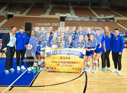Thumbnail 3 in  Xavier College Prep vs. Corona del Sol (AIA 6A Final - Awards) photogallery.