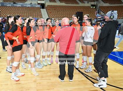Thumbnail 3 in  Xavier College Prep vs. Corona del Sol (AIA 6A Final - Awards) photogallery.