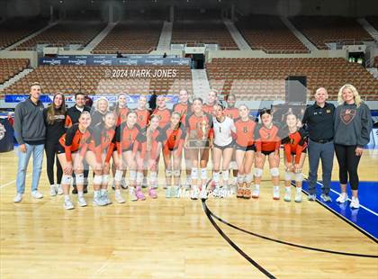 Thumbnail 1 in  Xavier College Prep vs. Corona del Sol (AIA 6A Final - Awards) photogallery.