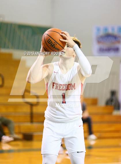 Thumbnail 1 in Freedom Christian Academy vs. Liberty Heights (Hoops and Dreams Showcase) photogallery.