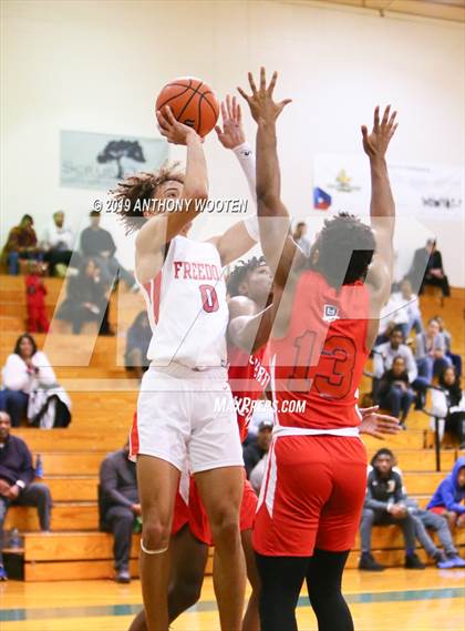 Thumbnail 1 in Freedom Christian Academy vs. Liberty Heights (Hoops and Dreams Showcase) photogallery.