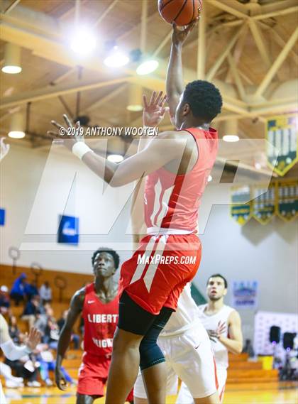 Thumbnail 3 in Freedom Christian Academy vs. Liberty Heights (Hoops and Dreams Showcase) photogallery.