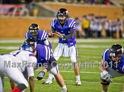 Thumbnail 3 in Scotland vs. Porter Ridge (NCHSAA 4A Final)   photogallery.