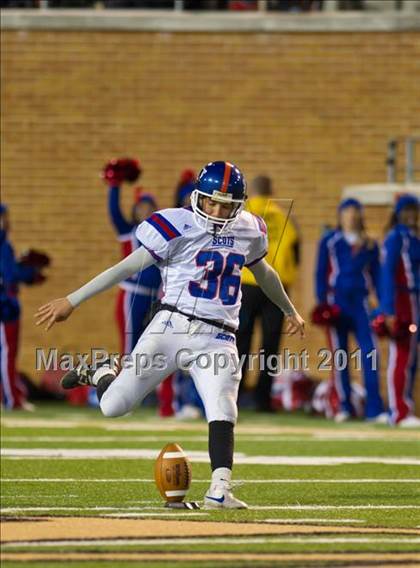 Thumbnail 2 in Scotland vs. Porter Ridge (NCHSAA 4A Final)   photogallery.