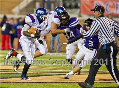 Thumbnail 2 in Scotland vs. Porter Ridge (NCHSAA 4A Final)   photogallery.