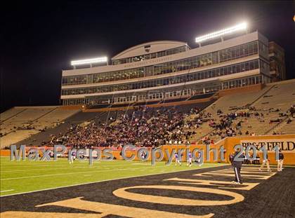Thumbnail 1 in Scotland vs. Porter Ridge (NCHSAA 4A Final)   photogallery.