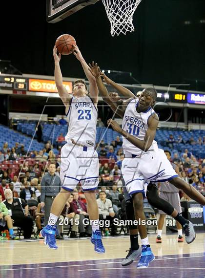 Thumbnail 3 in Weston Ranch vs Sierra (CIF SJS D3 Final) photogallery.