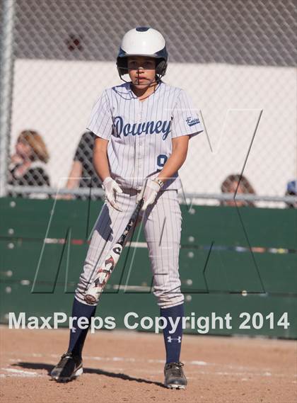Thumbnail 2 in Downey @ Modesto photogallery.