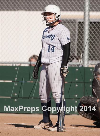 Thumbnail 1 in Downey @ Modesto photogallery.