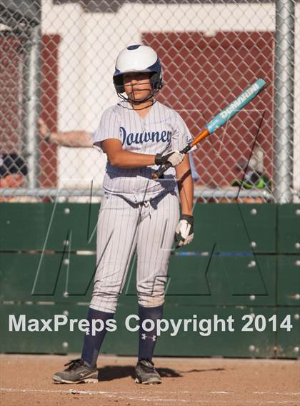 Thumbnail 2 in Downey @ Modesto photogallery.